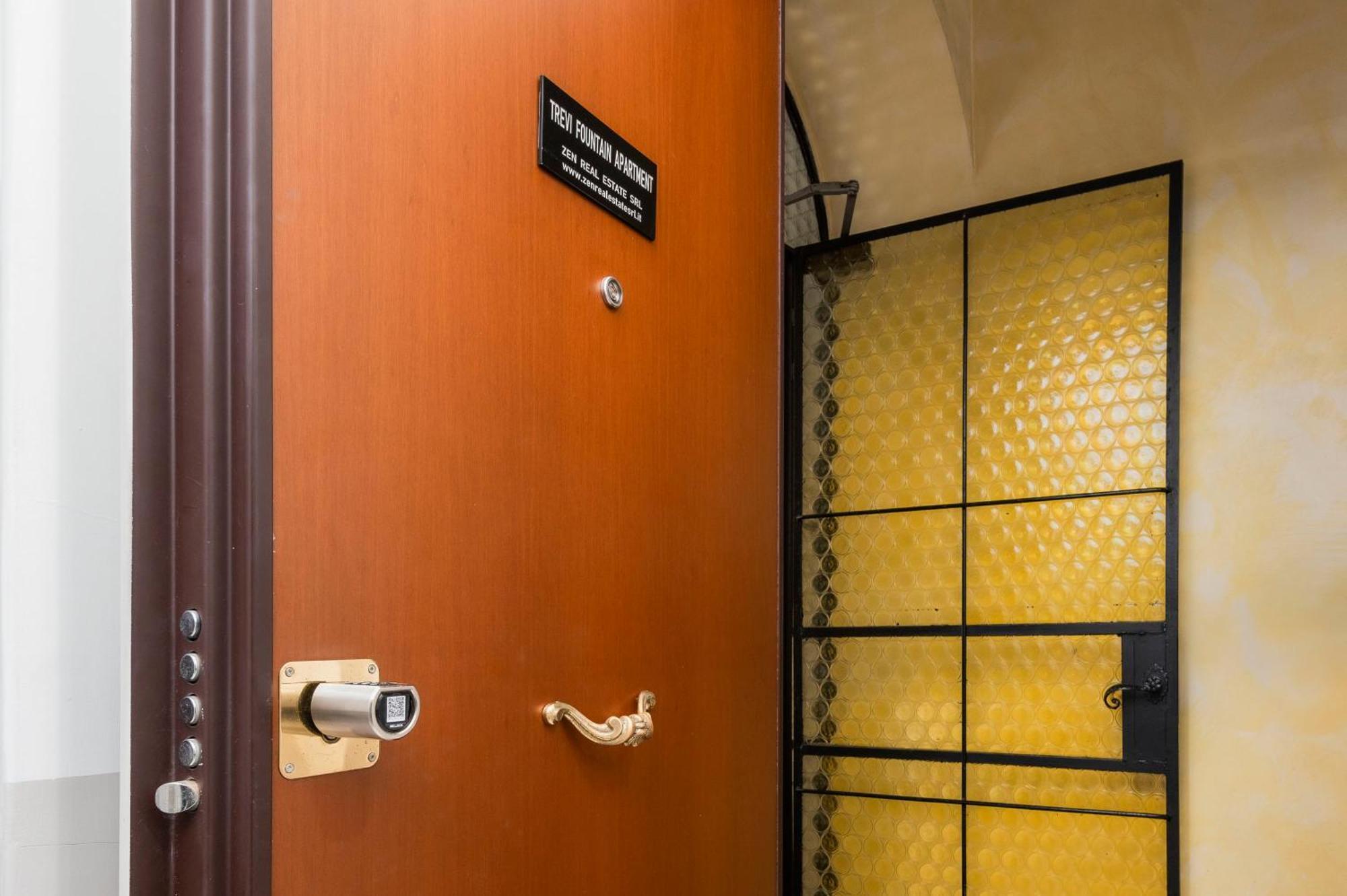 Trevi Fountain Apartment - Zeno 03 ローマ エクステリア 写真